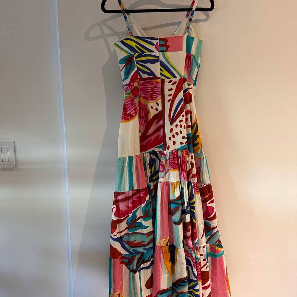 Patbo foral dress. - Picture 3 of 5